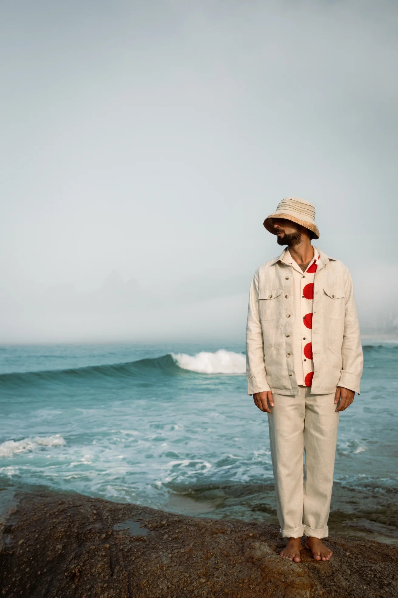 JIVA LINEN JACKET IN BEIGE