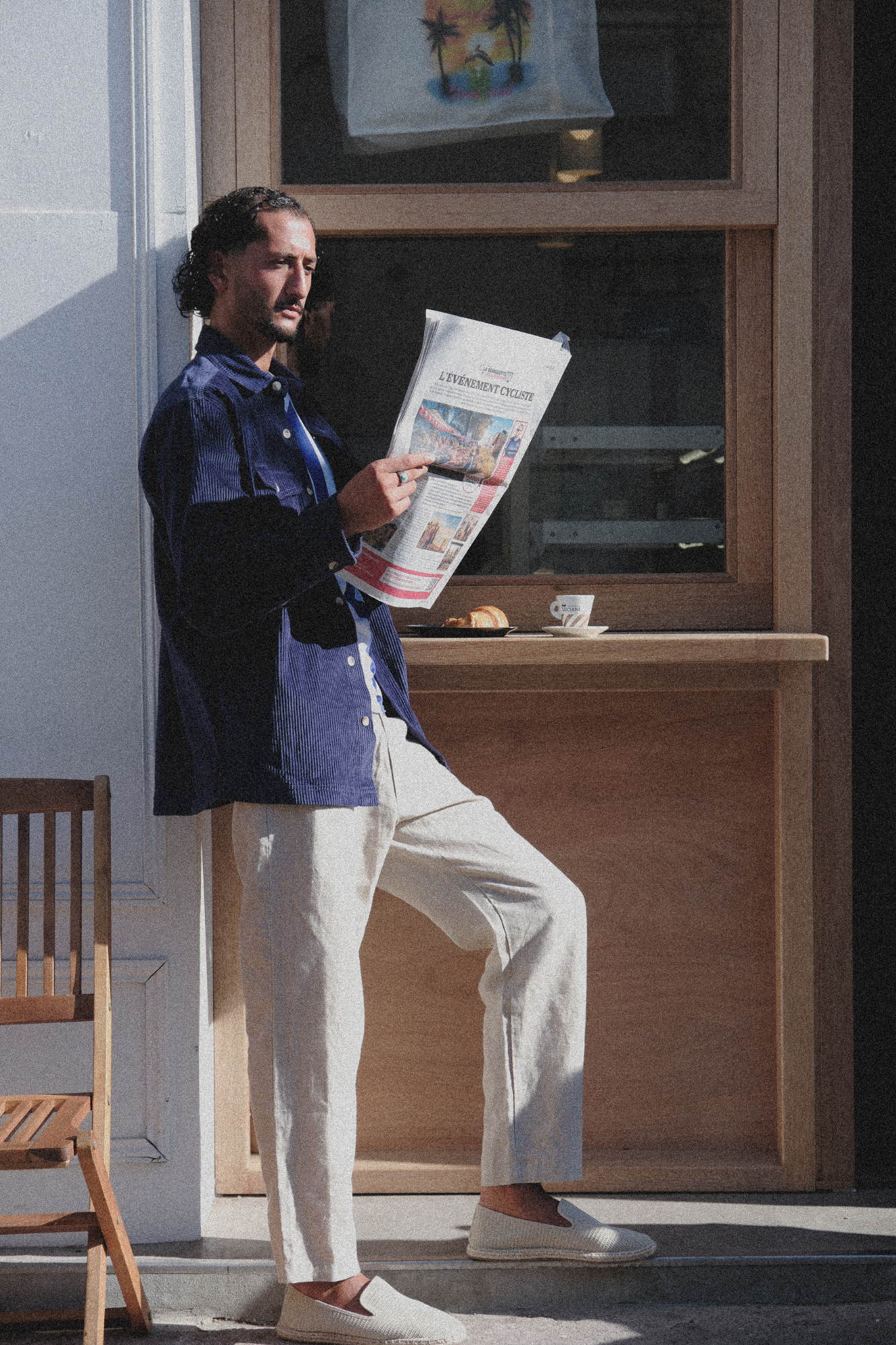 shadow corduroy overshirt in blue