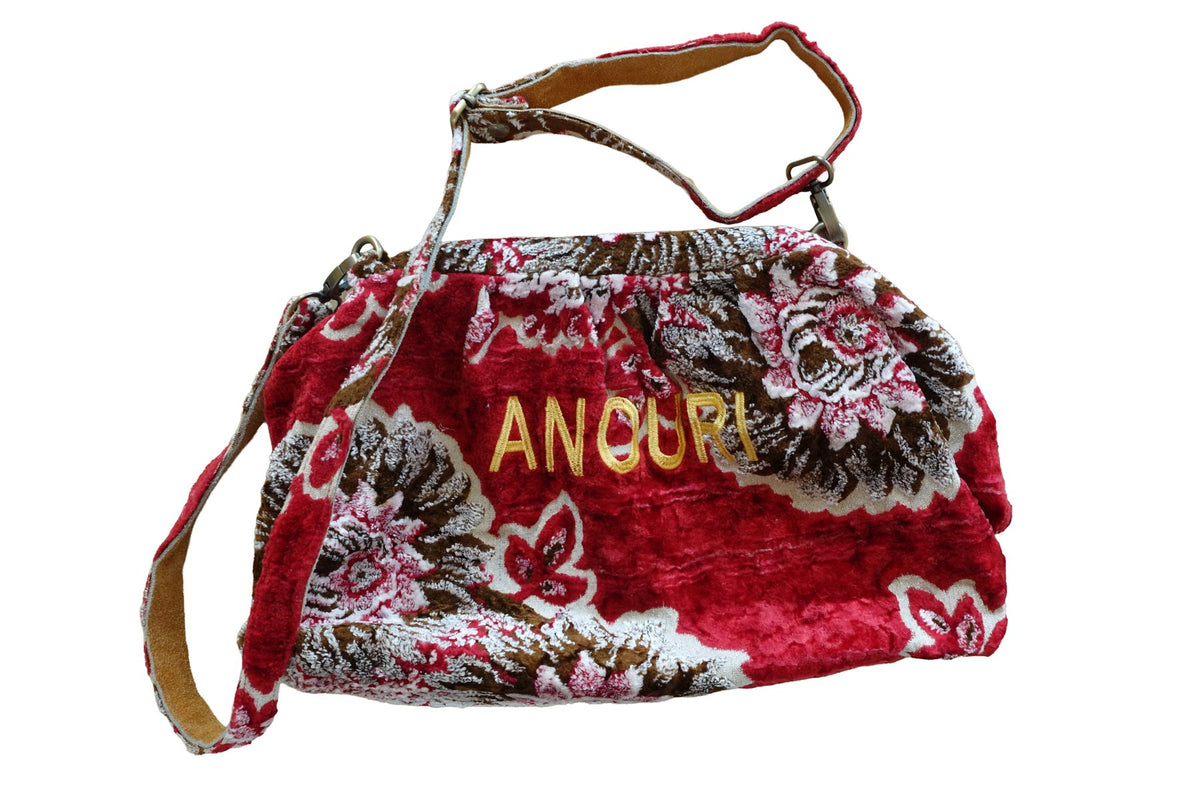 Red Bag - Anouri