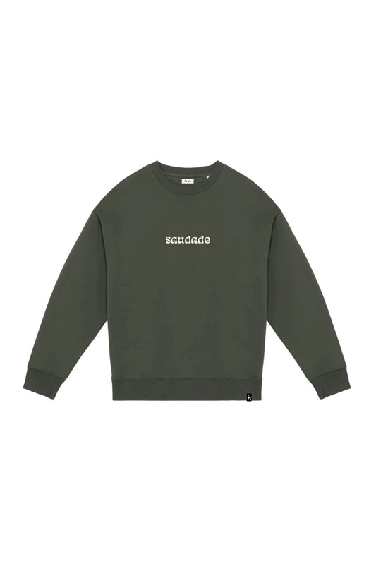 Futah Saudade Sweatshirt – Vorderansicht mit Saudade-Schriftzug