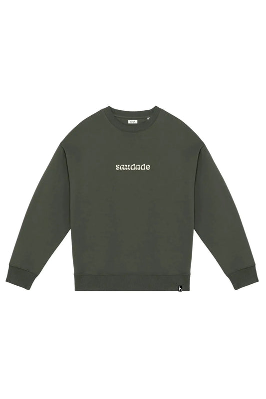 Futah Saudade Sweatshirt – Vorderansicht mit Saudade-Schriftzug